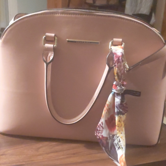 Anne Klein light pink Satchel - Picture 2 of 16